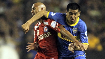   A Boca no le alcanzó con retorno de Riquelme y cayó ante Argentinos Juniors 