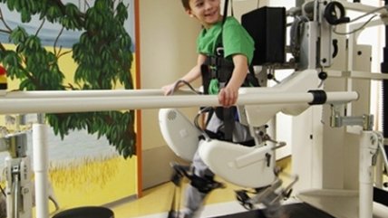   Director de la Teletón explicó el uso de tecnologías en la rehabilitación de los niños 