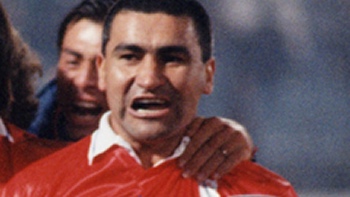 U. Católica venció a U. de Chile con combo de Acosta a Musrri