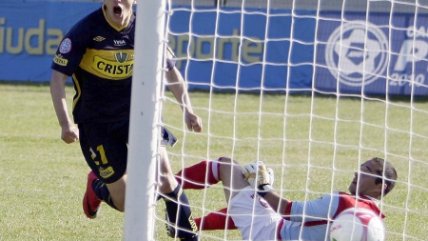 Maximiliano Ceratto cimentó el triunfo de Everton ante U. San Felipe