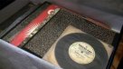 Biblioteca Nacional recibió donación de vinilos de Radio Cooperativa