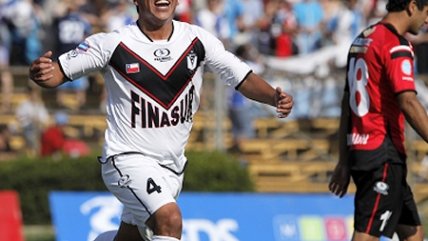   Washington Torres abrió la ruta del triunfo de S. Morning ante Antofagasta 