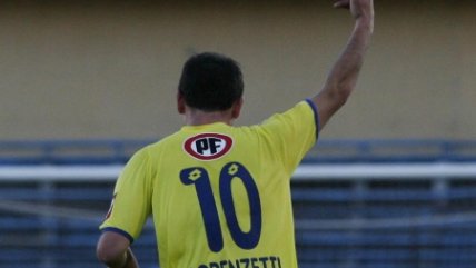 Gustavo Lorenzetti abrió la cuenta entre U. de Concepción y Curicó Unido