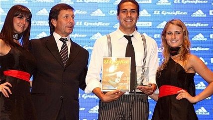 Boris Rieloff sostuvo que en las próximas horas quedará sellado su traspaso a la U