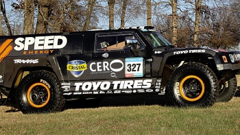   Eliseo Salazar comenzará su año de retiro dándose el gusto de correr el Dakar 2011 