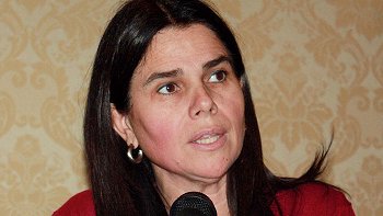 Lavín reconoció que está en duda la continuidad de Ximena Ossandón en la Junji