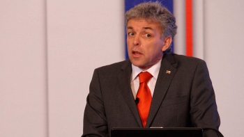 Raineri: Fue un chiste lo que hizo la Concertación con la Región de Magallanes