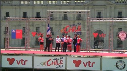   La investidura de Marco Arriagada como tricampeón de la Vuelta de Chile 2011 