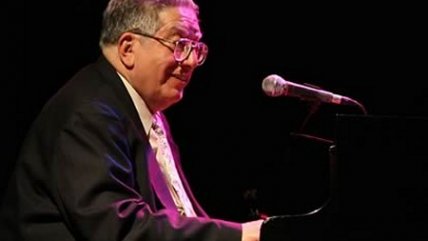 Valentín Trujillo interpreta una composición del fallecido George Shearing