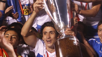 Milovan Mirosevic se acerca a la UC ante frustrado traspaso a Al Ain