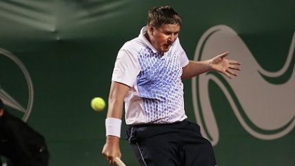   Yevgeny Kafelnikov alabó nivel de Marcelo Ríos en Torneo de Maestros 