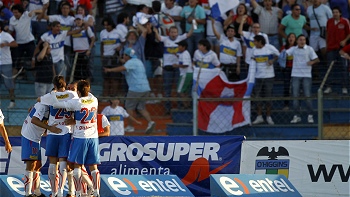 U. Católica ya está instalada en Buenos Aires para 