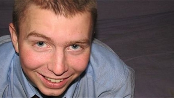 Soldado acusado de filtrar documentos a Wikileaks fue forzado a dormir desnudo en prisión