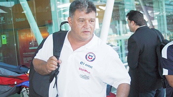   Claudio Borghi se presentó oficialmente ante los jugadores como el nuevo técnico de la selección 