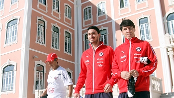   Borghi probó la dupla Pinilla-Sánchez en primera práctica de cara al duelo con Portugal 