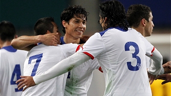   Borghi tuvo regular debut al mando de Chile y rescató un empate desde Portugal 