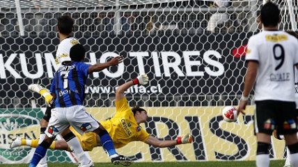 César Cortés abrió la cuenta para Huachipato ante Colo Colo en el Monumental