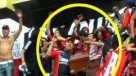 Un ataúd en el estadio