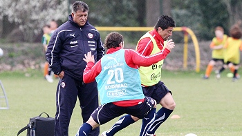   Claudio Borghi alabó a Matías Fernández: Le pedí la camiseta como forma de respaldo 