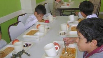 Concertación denunció recortes de raciones alimenticias en Junaeb y Junji