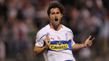 Pablo Calandria será el acompañante de Lucas Pratto en el ataque de U. Católica