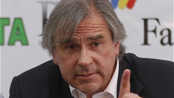 Moreira y caso Kodama: Estamos dispuestos a aceptar una comisión investigadora