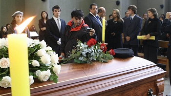 Alcalde de Chillán: La idea es tener un museo de Gonzalo Rojas