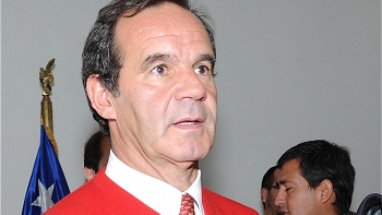 Allamand: El asesinato de Arancibia fue un crimen común