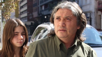 Navarro emplazó al contralor a entregar informe de Kodama antes de cita con Piñera