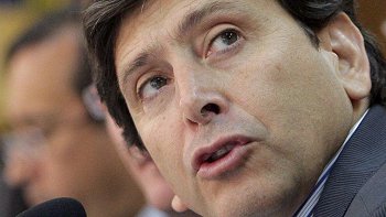 Golborne reconoció que antes de ser ministro le ofrecieron 