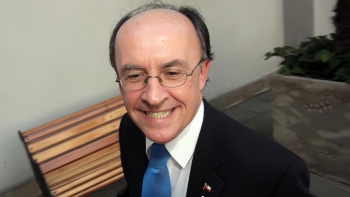 Larroulet: Irregularidad en el Minvu no era una política permanente como el MOP-Gate