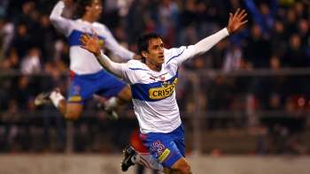 U. Católica prepara cambios para afrontar la revancha con Peñarol