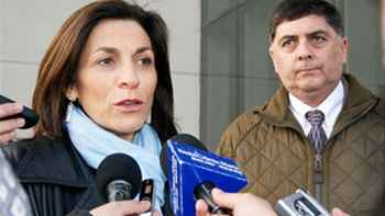 Gobierno se querellará por amenazas contra los seremi que aprobaron HidroAysén