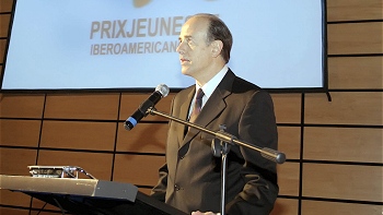 Parlamentarios se querellaron contra el vicepresidente de HidroAysén