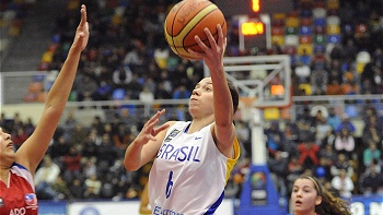Brasil derrotó en estrecho duelo a Rusia y accedió a semifinales del Mundial cestero