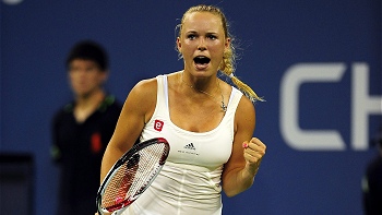 Caroline Wozniacki sufrió para avanzar a los cuartos de final del US Open