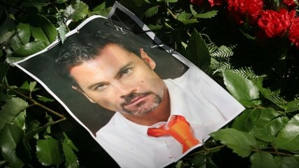   Orfeón de Carabineros recibió con honores a Camiroaga en el Parque del Recuerdo 