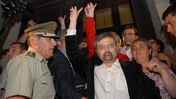 Rendón: Si el Presidente tiene prontuario, el lugar para los honestos puede ser la cárcel