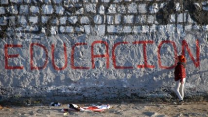 El desalojo de secundarios en el río Mapocho
