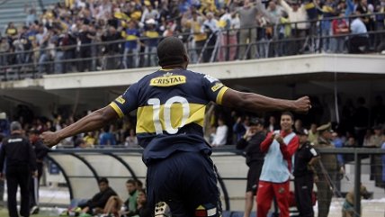 Perea convirtió de penal el tercer tanto de Everton y personal en la final ante Rangers