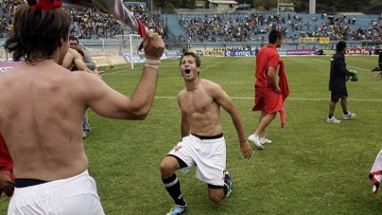 José Tabares le dio el empate a Rangers ante Everton y los boletos del ascenso a Primera A