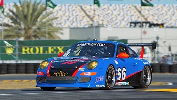   Eliseo Salazar regresará a las pistas internacionales para correr las 24 horas de Daytona 