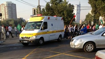 Trabajadores interrumpieron tránsito en Puente del Arzobispo