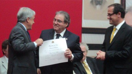   Sergio Campos habló de libertad de expresión, pueblos originarios y educación en La Moneda 