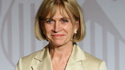   Matthei: No puedo hablar mal de una empresa si los antecedentes no son malos 