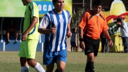 12 de Octubre presentó a Salvador Cabañas como su fichaje