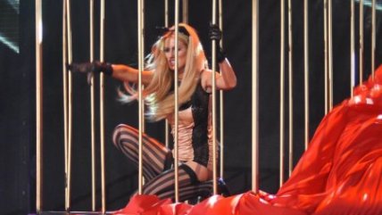 Adriana Barrientos y su show en 