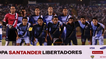 Lluvia altiplánica impidió a Bolívar entrenar de cara al duelo ante U. Española