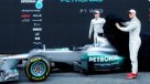 Michael Schumacher presentó el nuevo Mercedes para la F1