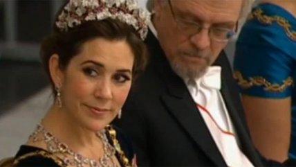   El escándalo del escote de la princesa de Dinamarca era sólo una broma 